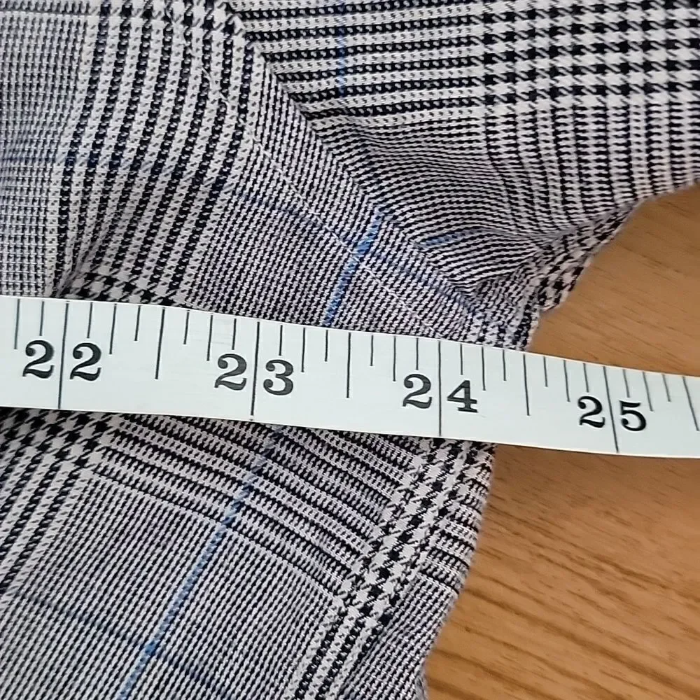 Saddlebred Men's button-down dress shirt Size L